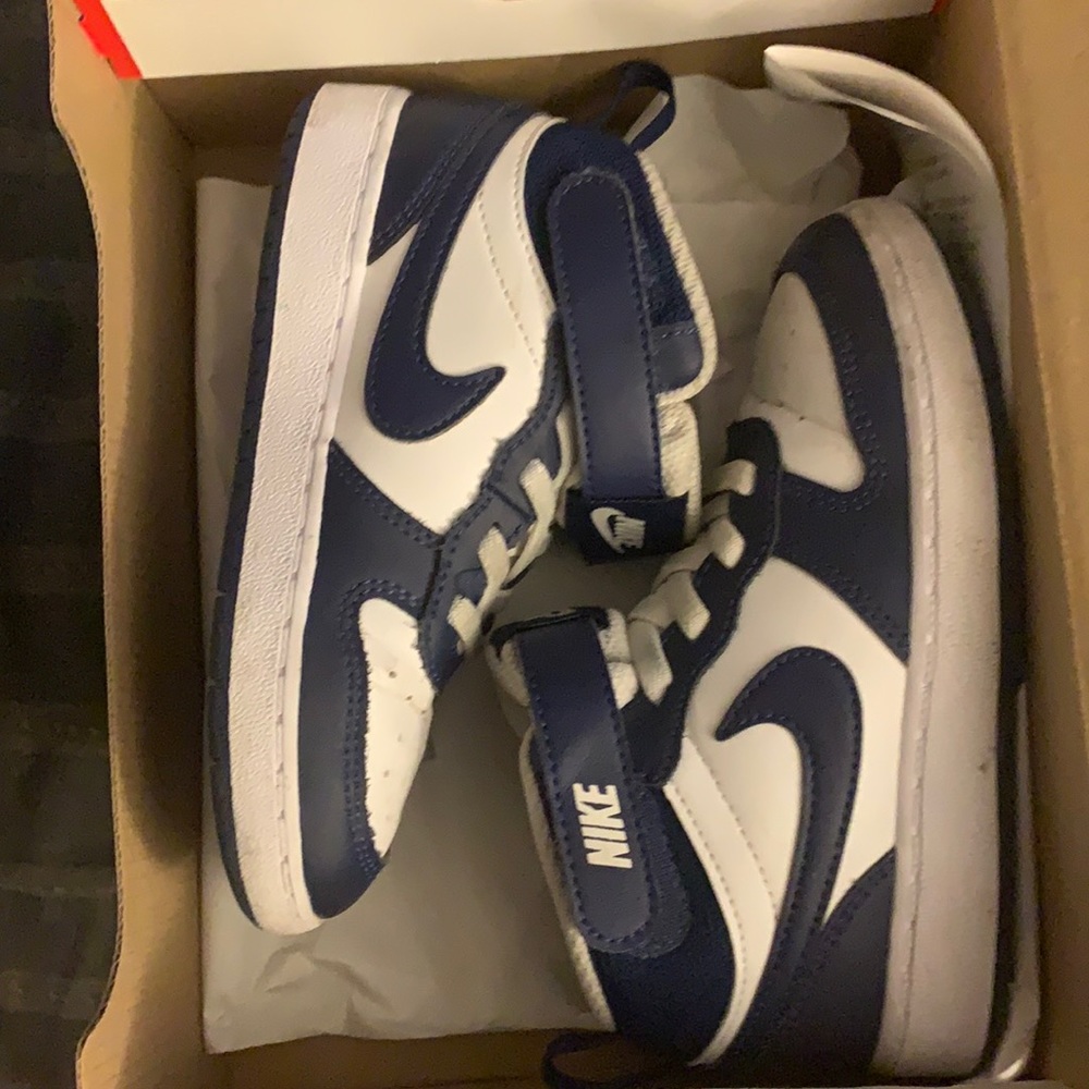 Used Nike shoes